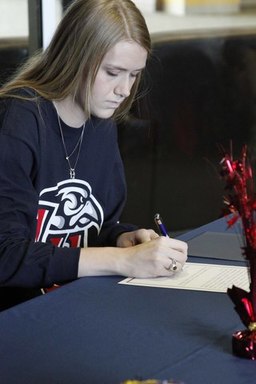 BrookeAlexander.jpg